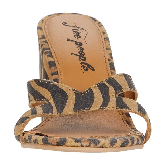 Free People Charlie-V Heel Tiger Print Tan and Black Heels - Picture 4 of 8